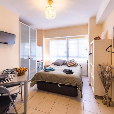 La Casita Malagueta Apartment Malaga Luaran gambar