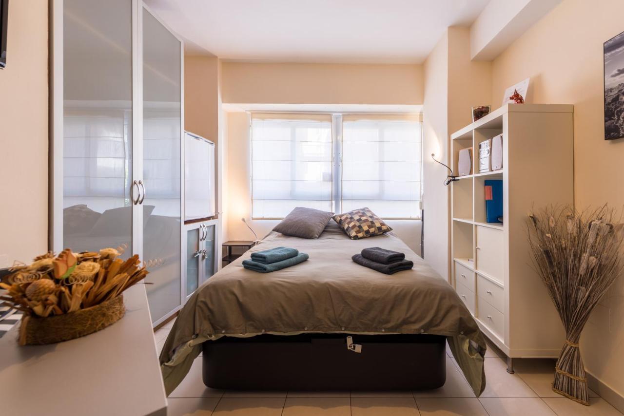 La Casita Malagueta Apartment Malaga Luaran gambar