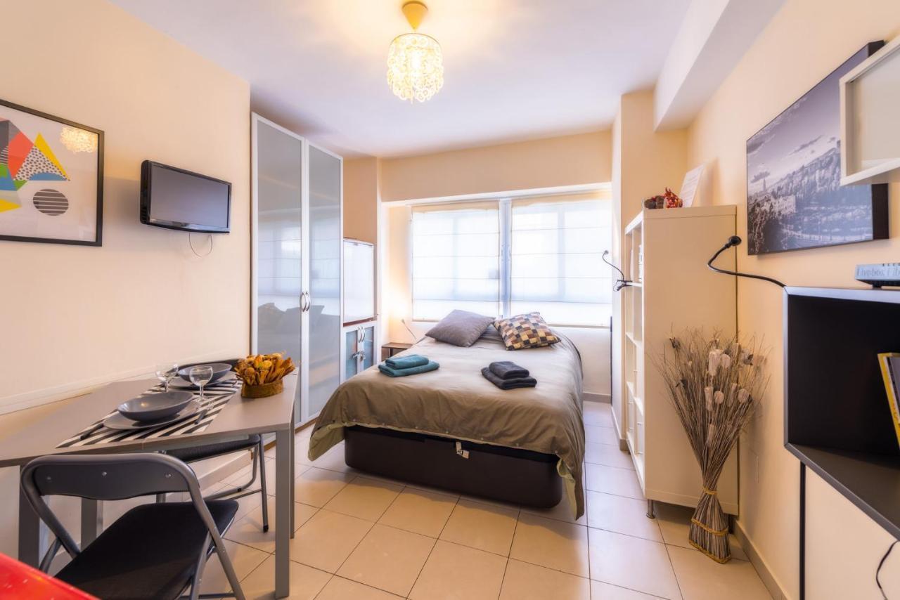La Casita Malagueta Apartment Malaga Luaran gambar
